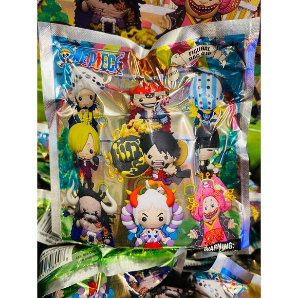 One Piece Series 5 3D Foam Bag Clip Blind Bag - Picture 2 of 4